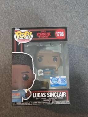 Funko Lucas Sinclair Pop! Vinyl - Blue Shirt, Tan Hat